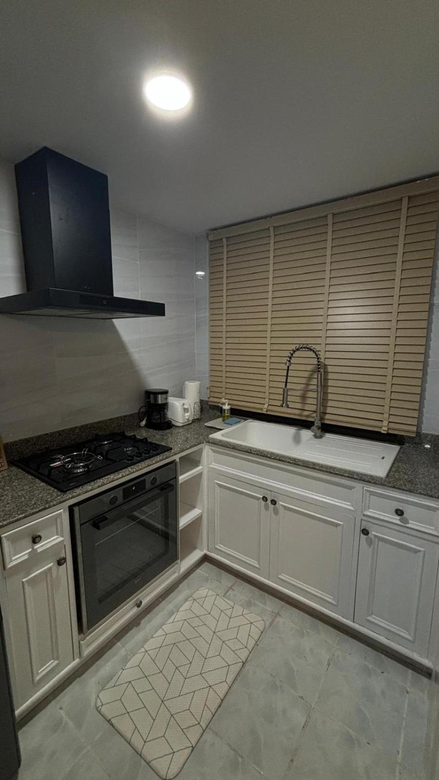 2 Bed Townhouse, Location, Pousada