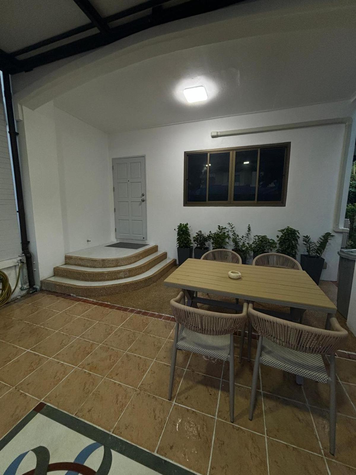 Pousada 2 Bed Townhouse, Location, Patong