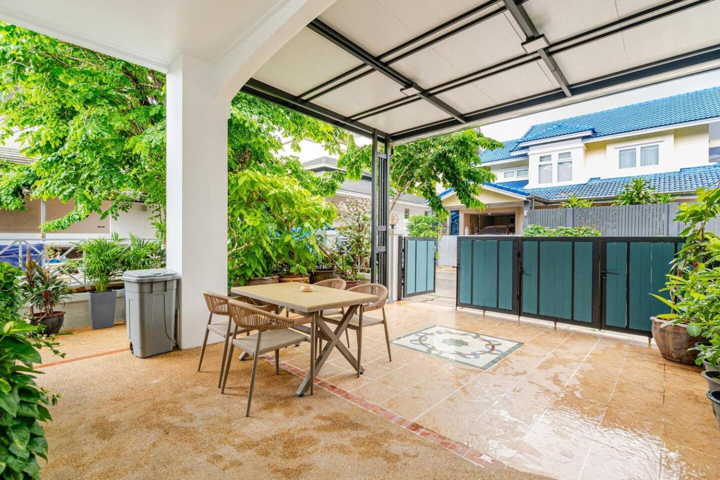 Pousada 2 Bed Townhouse, Location, Patong